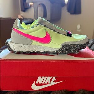Brand New Nike Waffle Racer Crater Women’s Size 6.5 Neon Green & Pink Shoes